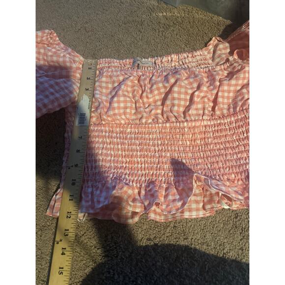 New BCBGeneration Smocked Gingham Top SZ L pink and white NWT checkered - Picture 14 of 14